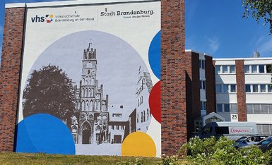Außenansicht der Volkshochschule Brandenburg an der Havel